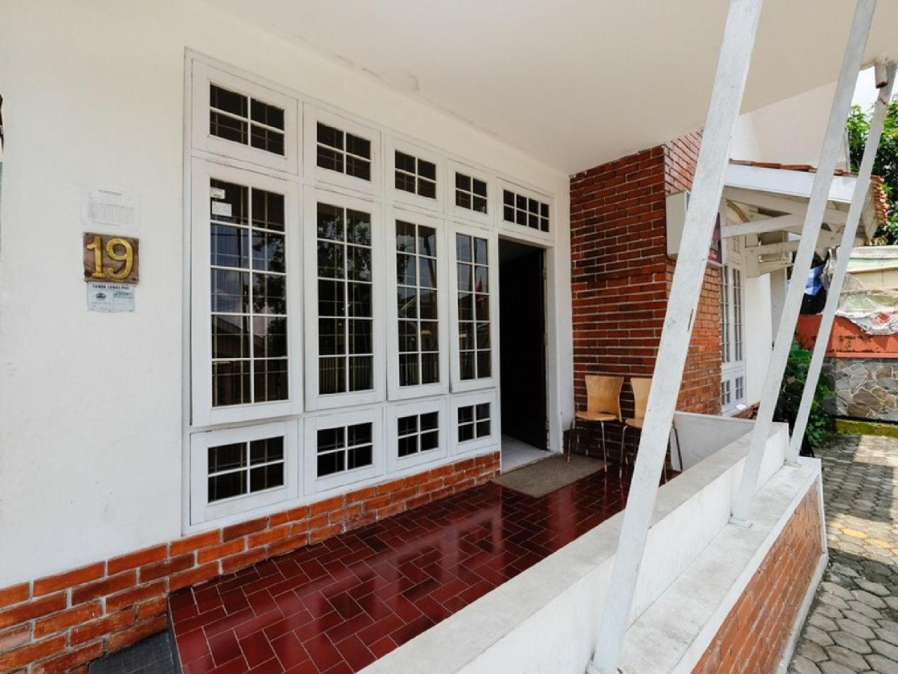 Reddoorz Near Moro Mall Purwokerto Ngoại thất bức ảnh